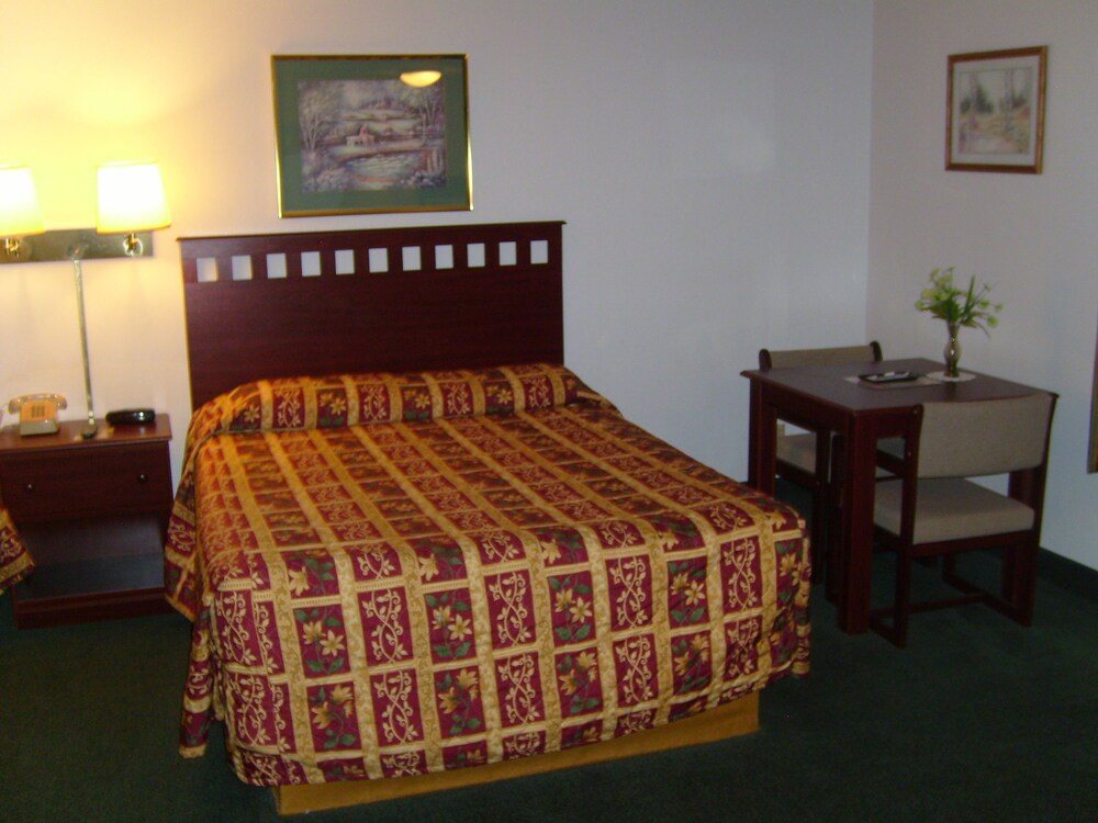 Shanico Inn - photo 5