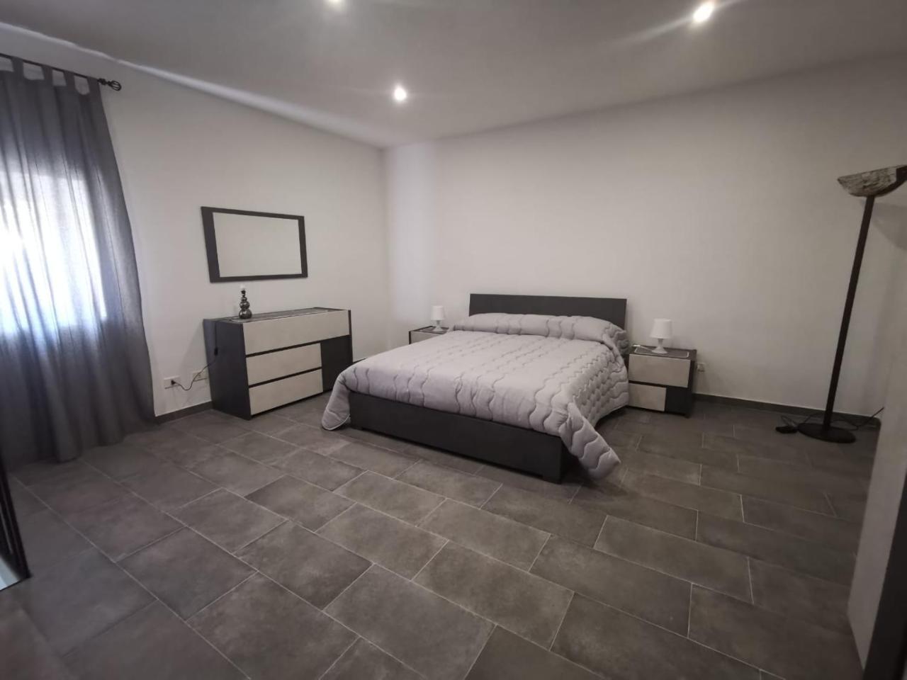 Domvs Givliano — 4-Star Luxury Hotel in Valguarnera Caropepe, Italy