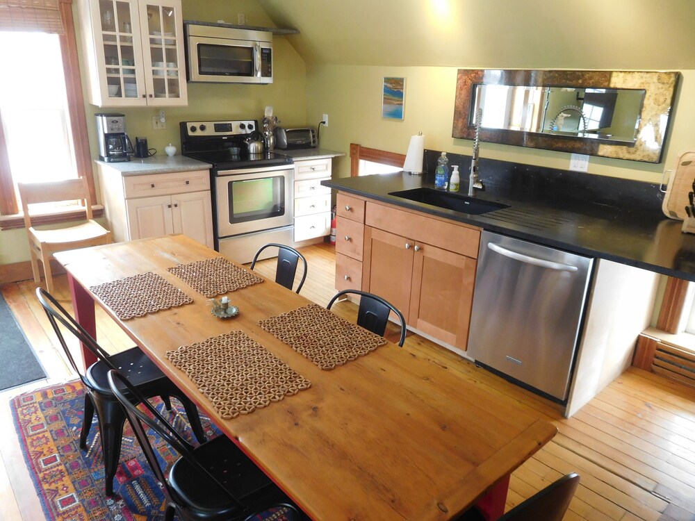 Mt. Philo Inn - photo 49