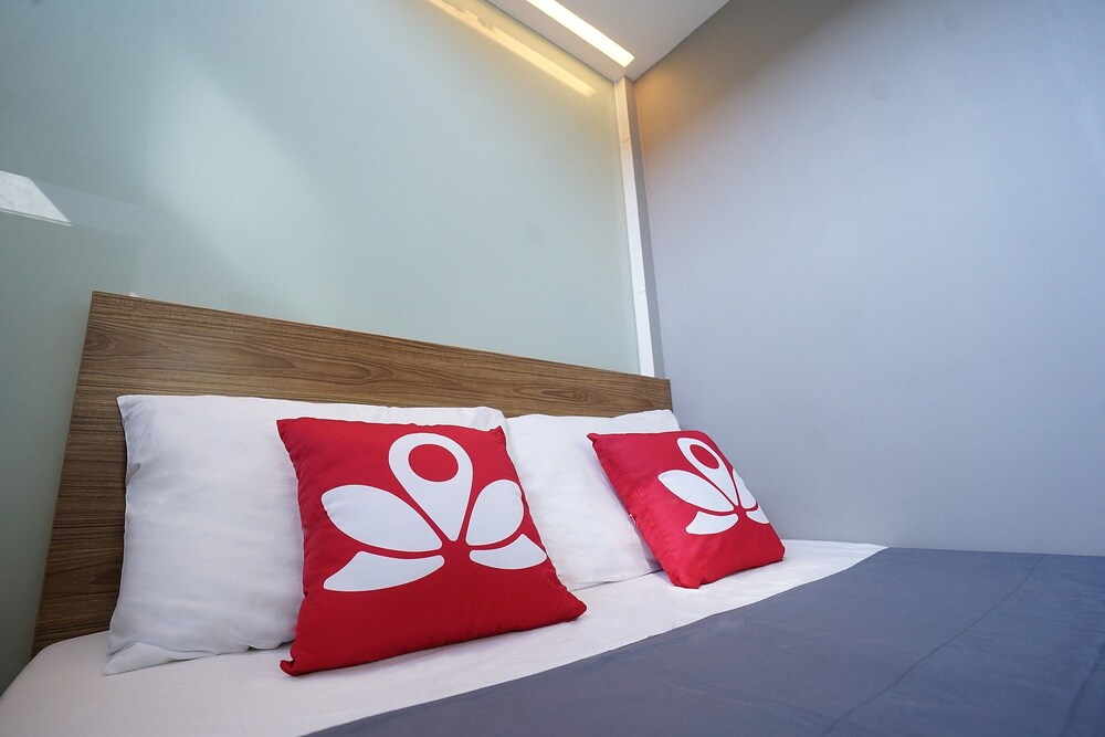 ZEN Rooms Basic Kualanamu - last minute hotel in Medan