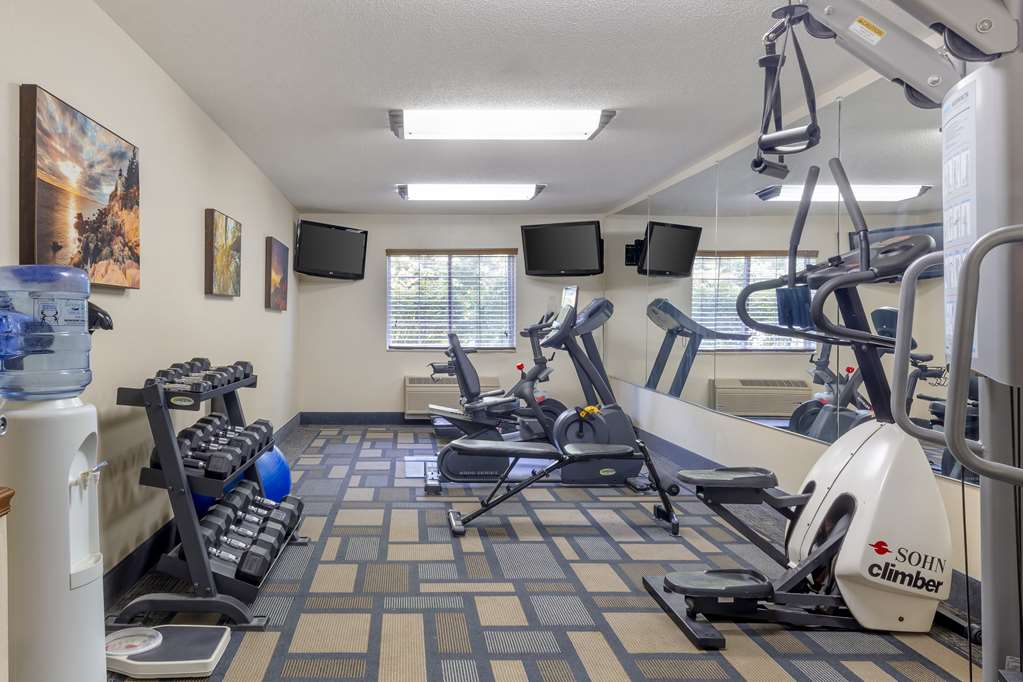 Best Western Plus Berkshire Hills Inn & Suites - photo 10