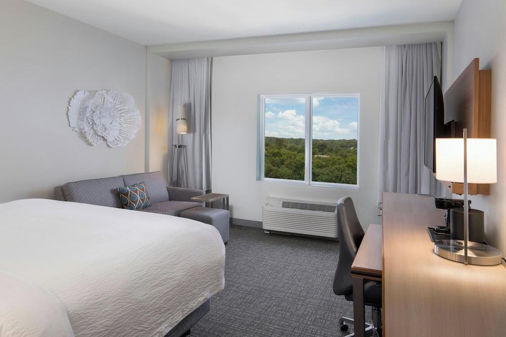 Courtyard by Marriott Amelia Island - photo 26