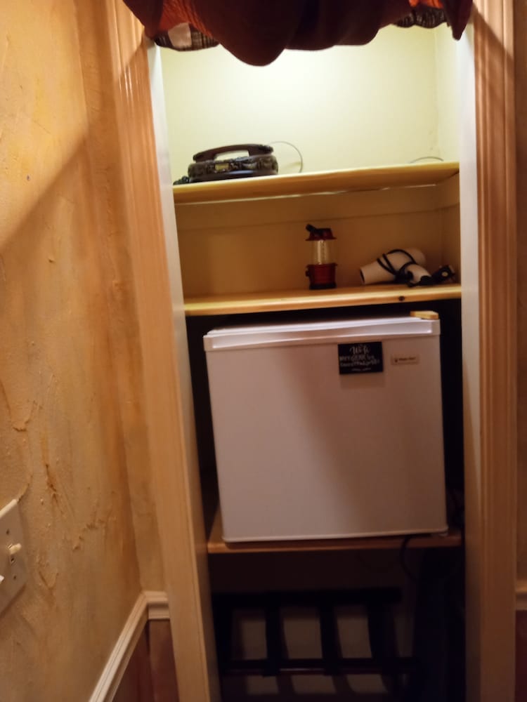 All Season's Groveland Inn - photo 25