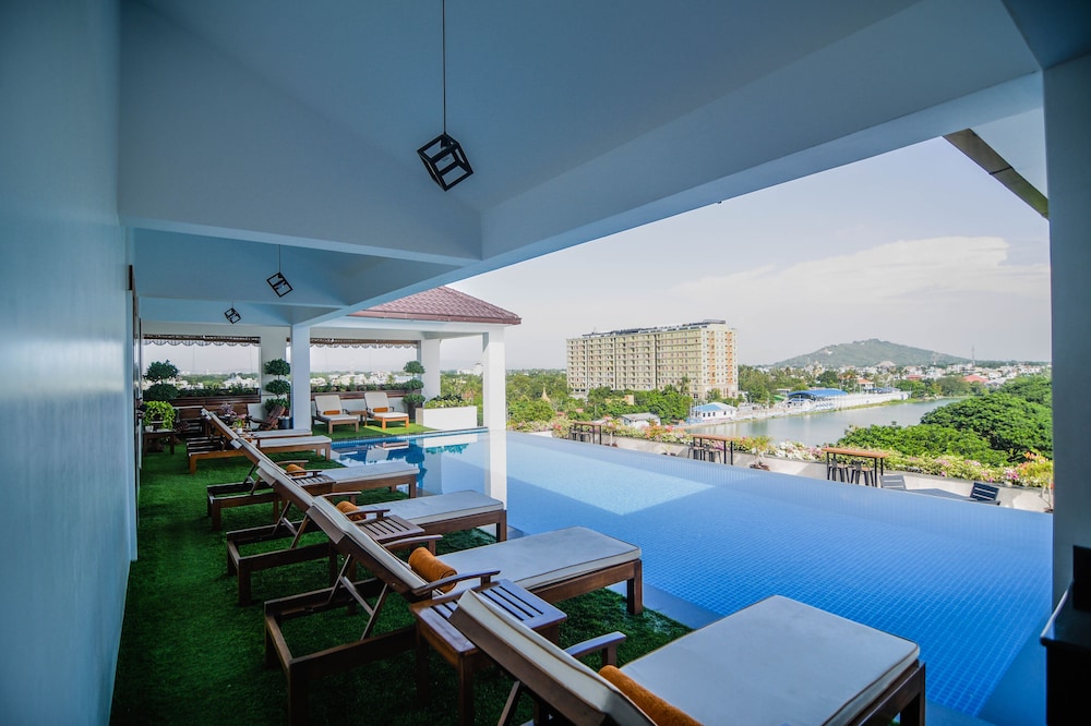 Hotel The Haven in Mandalay, Myanmar