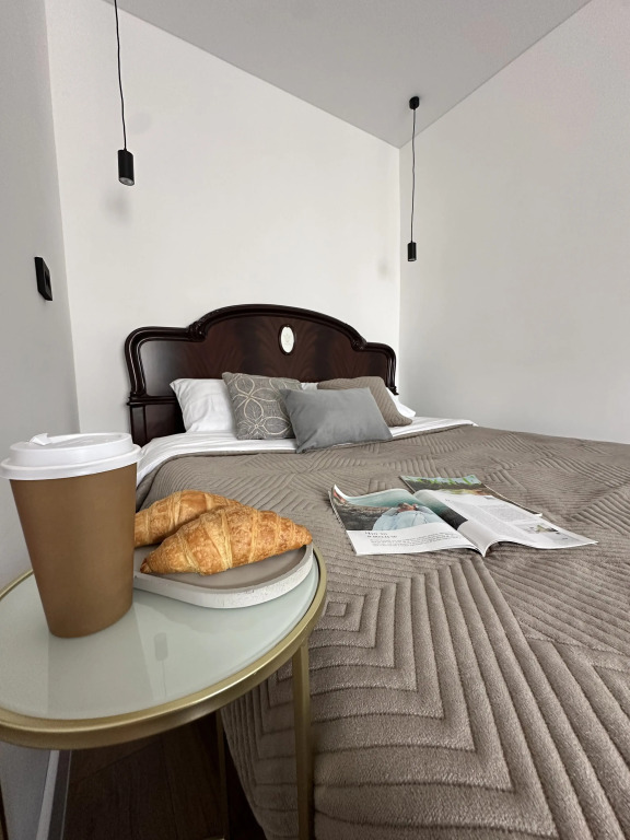 Flat Komfortnaya 21210990 — Kolpino