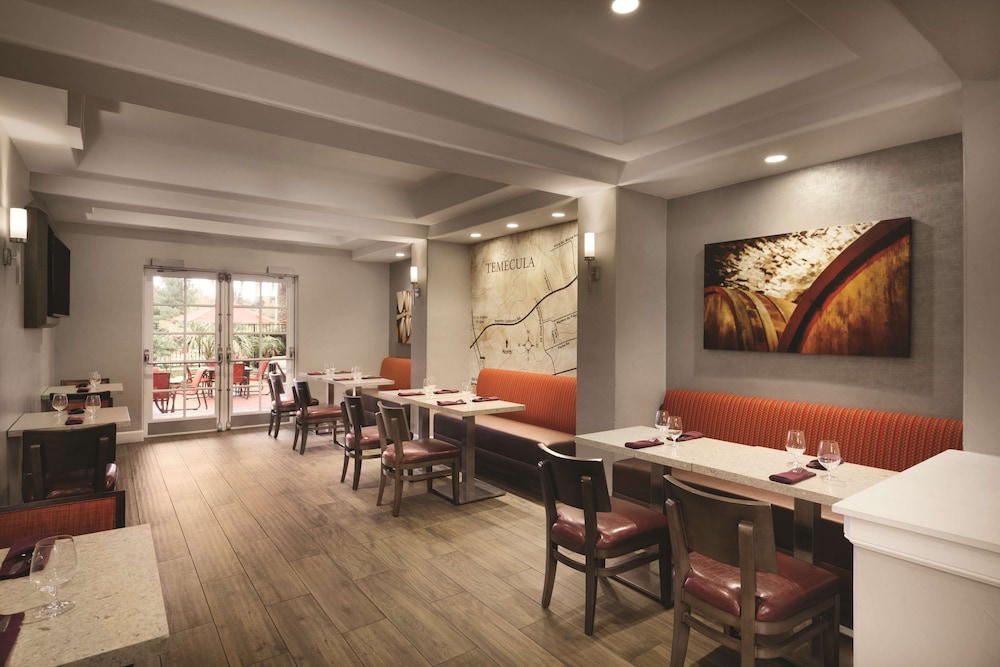 Embassy Suites by Hilton Temecula Valley Wine Country - photo 29