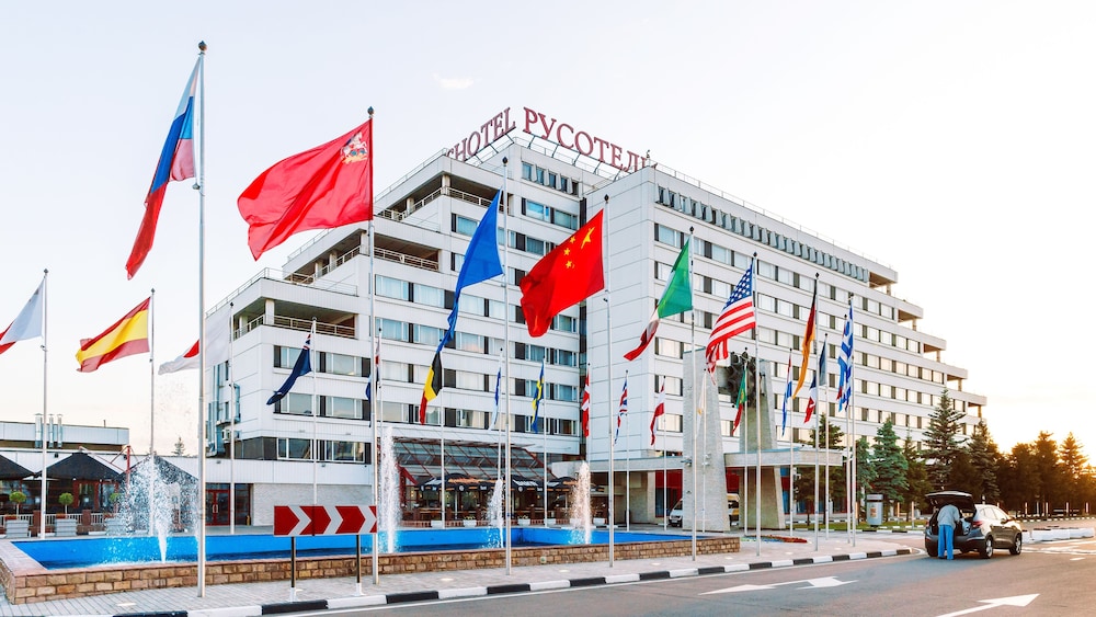 Rushotel - carbon neutral hotel in Moscow