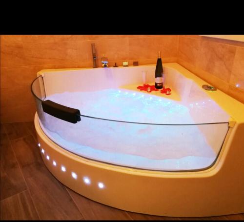 Vanity Deluxe — 4-Star Luxury Hotel in Rome, Italy