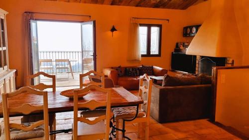 Domaine de Gialla Bergerie Carta 6 pers montagne vue mer in Porto-Vecchio, France