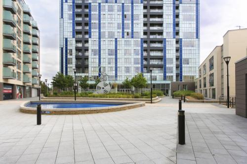 Abodebed KD Tower - carbon neutral hotel in Hemel Hempstead