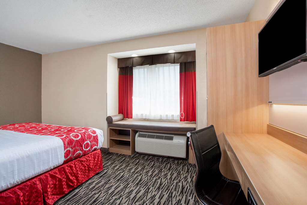 Microtel Inn & Suites by Wyndham Charleston WV - photo 9