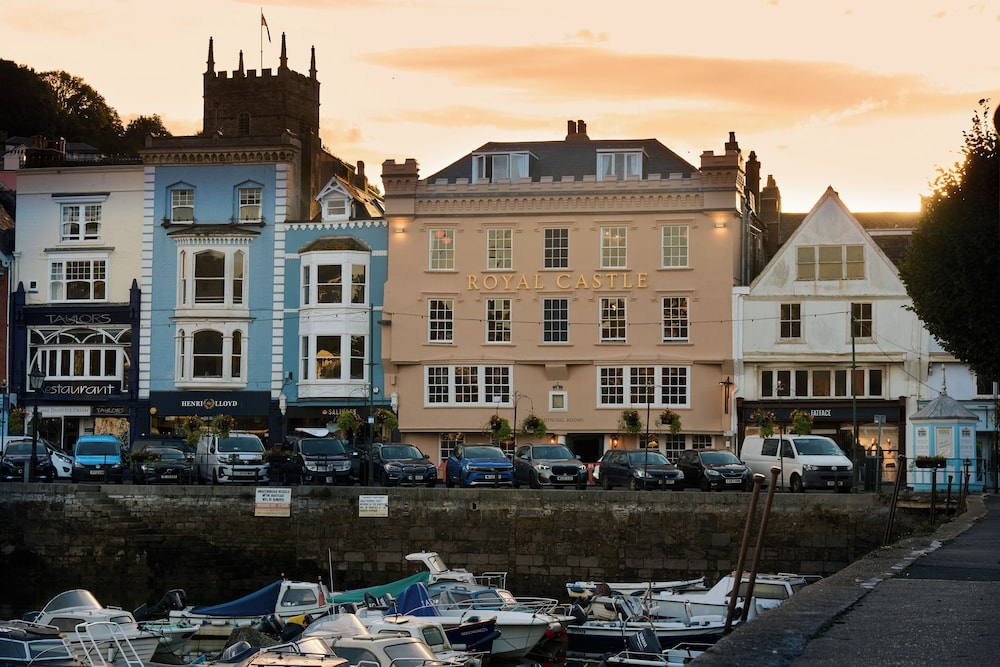 Royal Castle Hotel - last minute hotel in Dartmouth