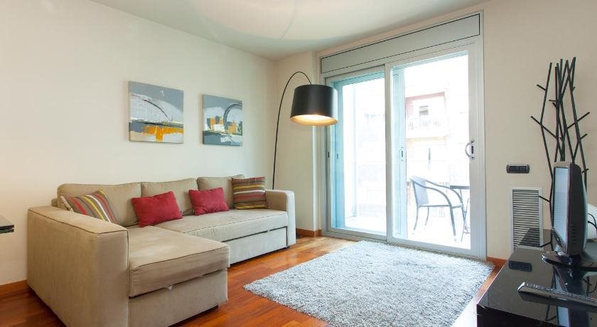 Apartment Napols — 4-Star Luxury Hotel in Barcelona, Spain