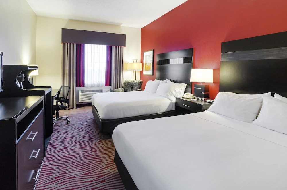 Holiday Inn Express & Suites Vinita by IHG - photo 17