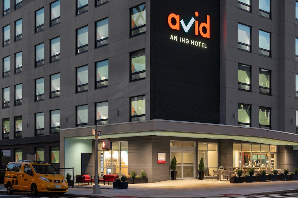 avid hotel Brooklyn Dyker Heights by IHG - photo 2
