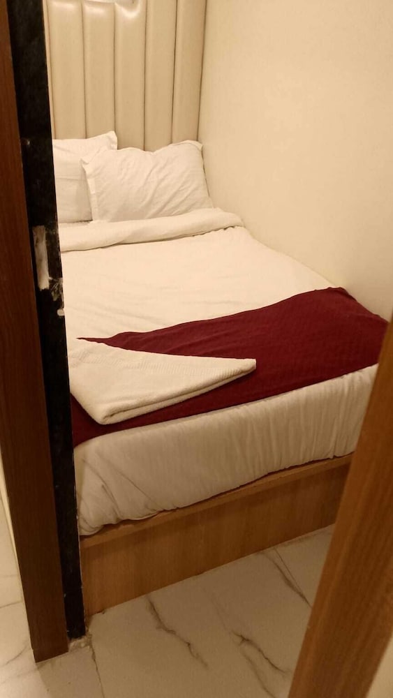 Juhu Bliss Inn — Mumbai — photo 5