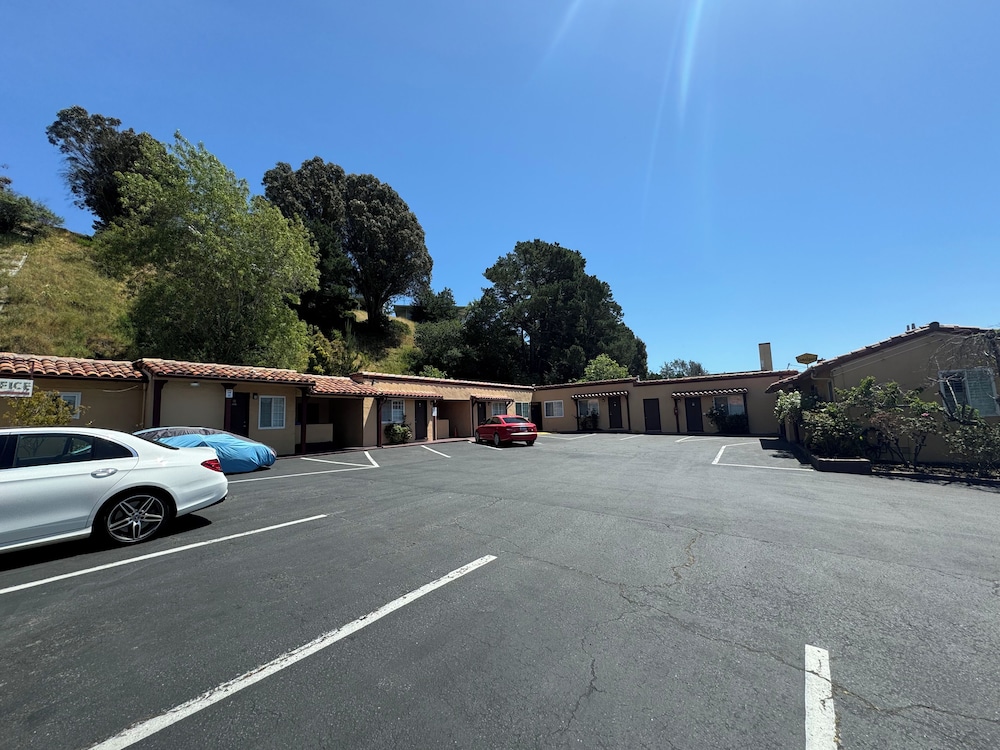 Tamalpais Motel - photo 24