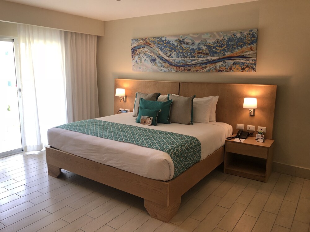 Lifestyle Kosher Tropical Suites in Puerto Plata, Dominican Republic