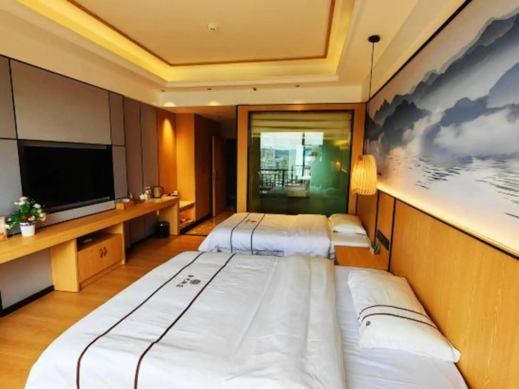 Nanhuajingyuandajiudian in Longchuan, People's Republic of China