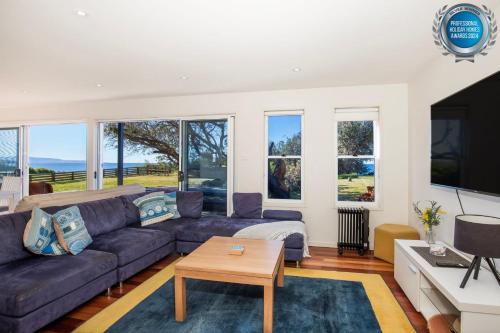 Aqua Beachfront 2 Mins Walk To Beach — Culburra Beach