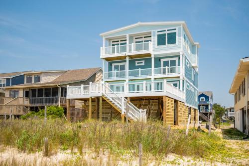 Once Upon A Tide by Oak Island Accommodations - featured photo