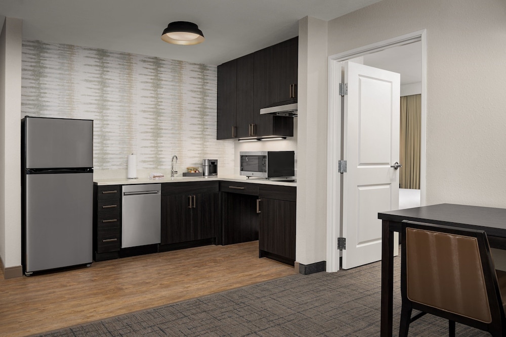 Residence Inn By Marriott Dallas Grand Prairie - photo 21