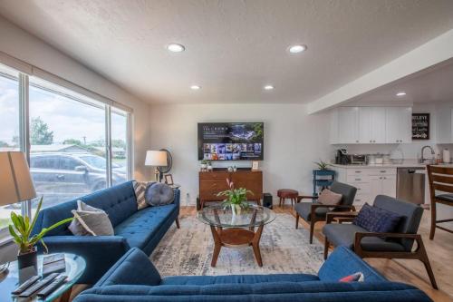 LilyPad Pet friendly Retreat in Sandy, United States