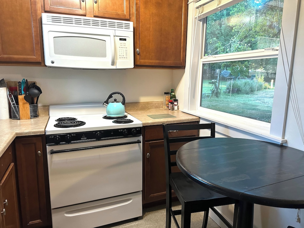 The Pines Inn and Cottages - photo 23