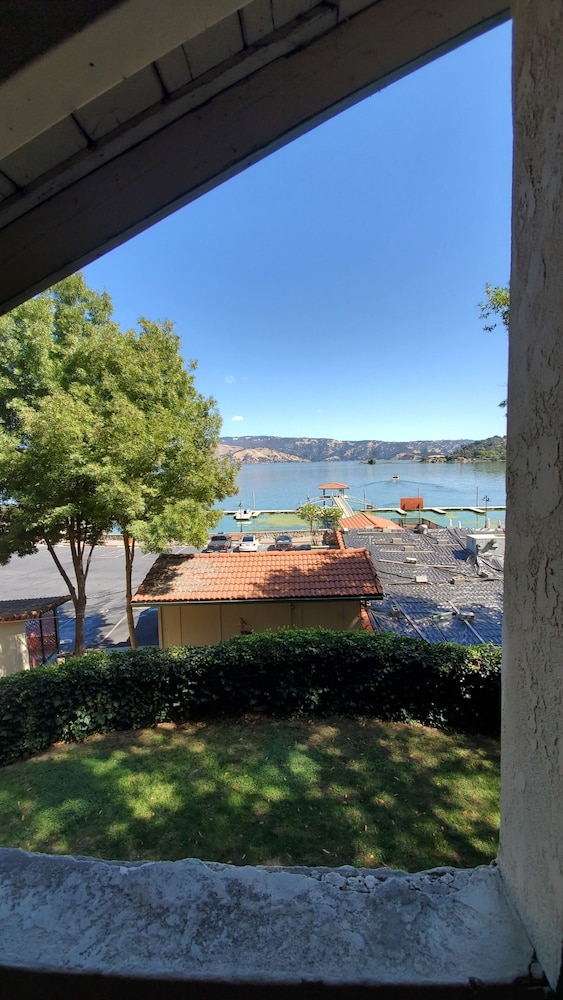 Clear Lake Vista Resort - photo 19