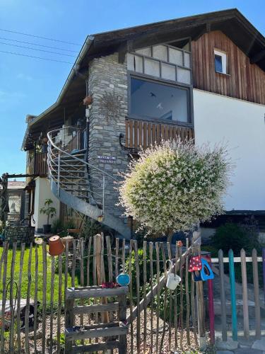 Ferienwohnung Casa de Mane&Tina mit Gartenmitbenutzung — 4-Star Luxury Hotel in Traunreut, Germany
