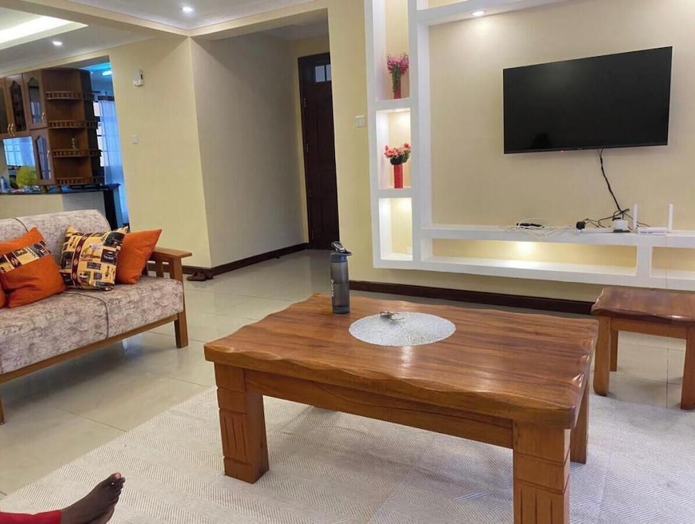 3 Bedroom In Riara RH67