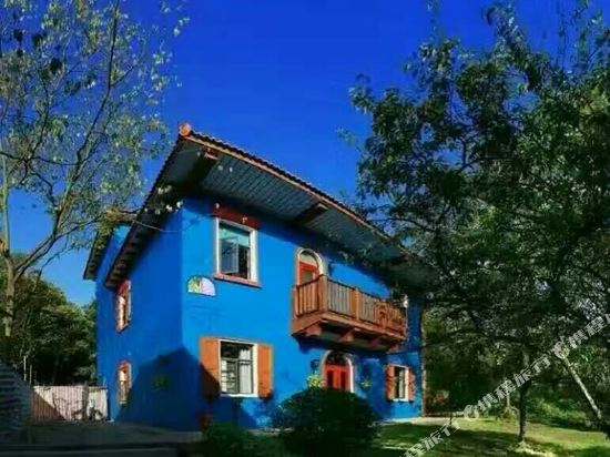 Color Village Resort Hotel in Xinyu, People's Republic of China