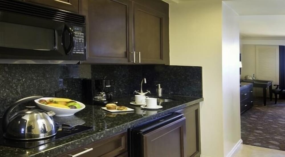Private Residences at the Atlantic Resort and Spa - photo 25