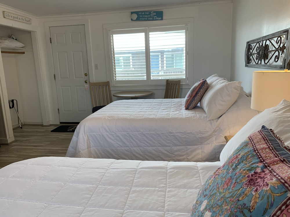 Vineyard Harbor Motel Private Beach - photo 57