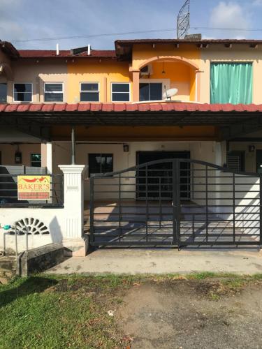 Alai Baker Abodes - carbon neutral hotel in Malacca