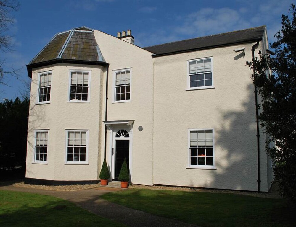 Rectory Hall — Ware