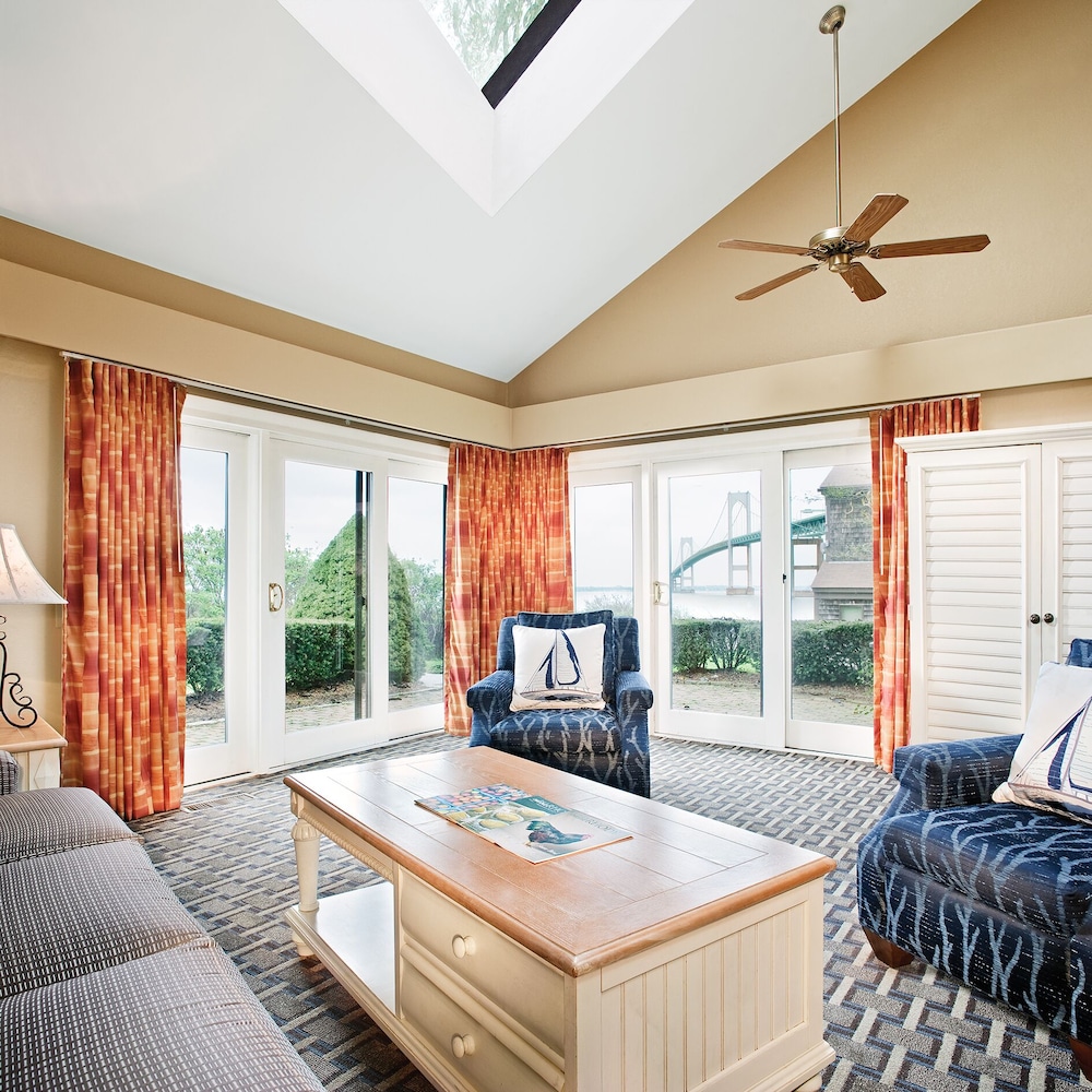 Club Wyndham Newport Overlook - photo 7