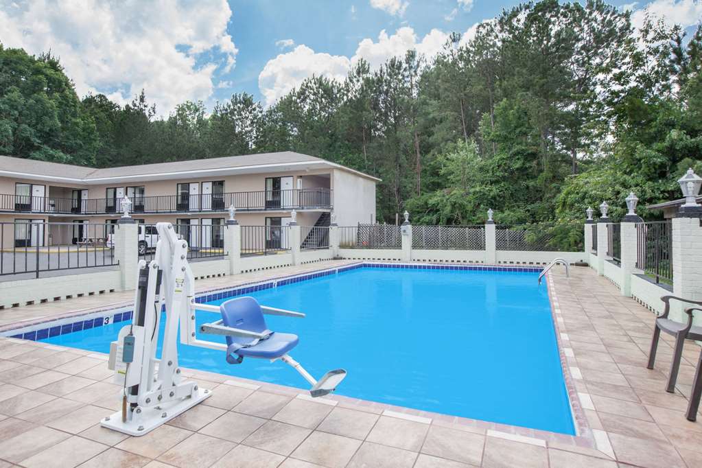 Days Inn by Wyndham Newton - photo 4