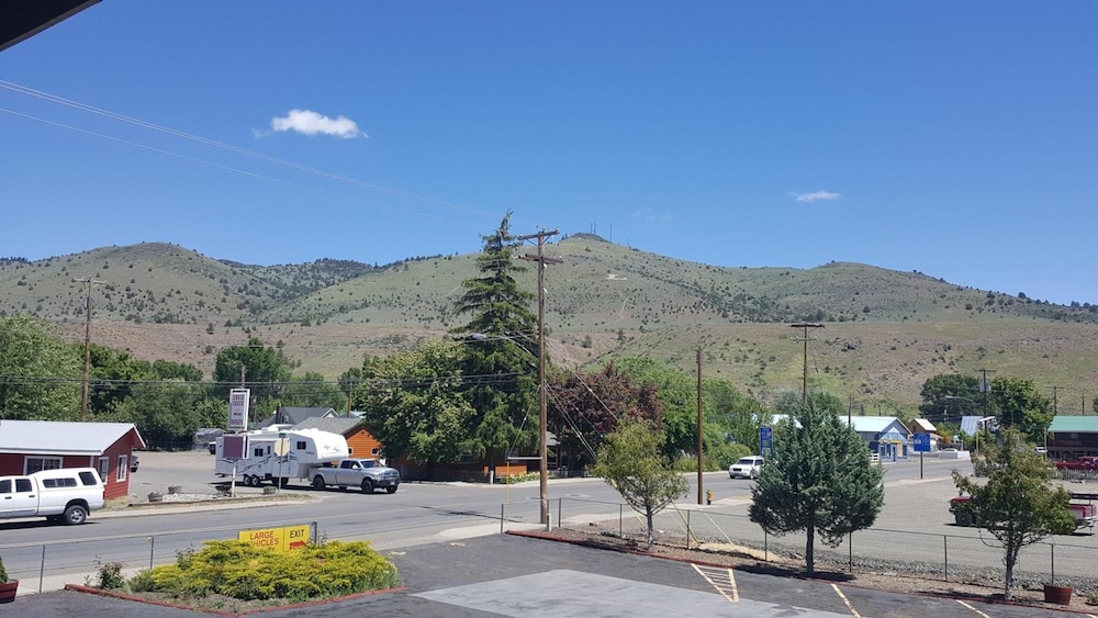 Interstate 8 Motel - photo 14
