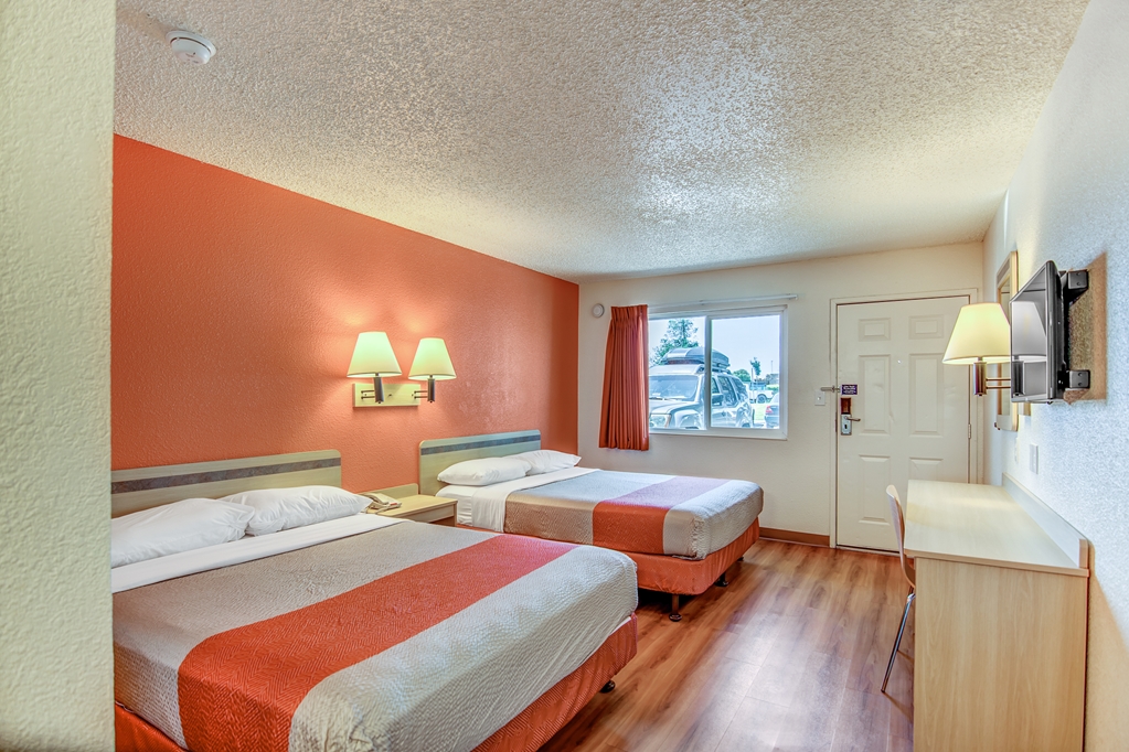 Motel 6 Stockton CA Charter Way West - photo 21