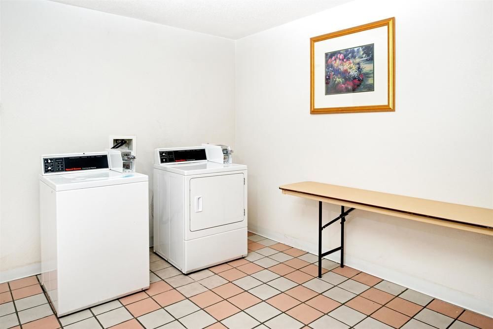 Baymont Inn & Suites Omaha NE - photo 17