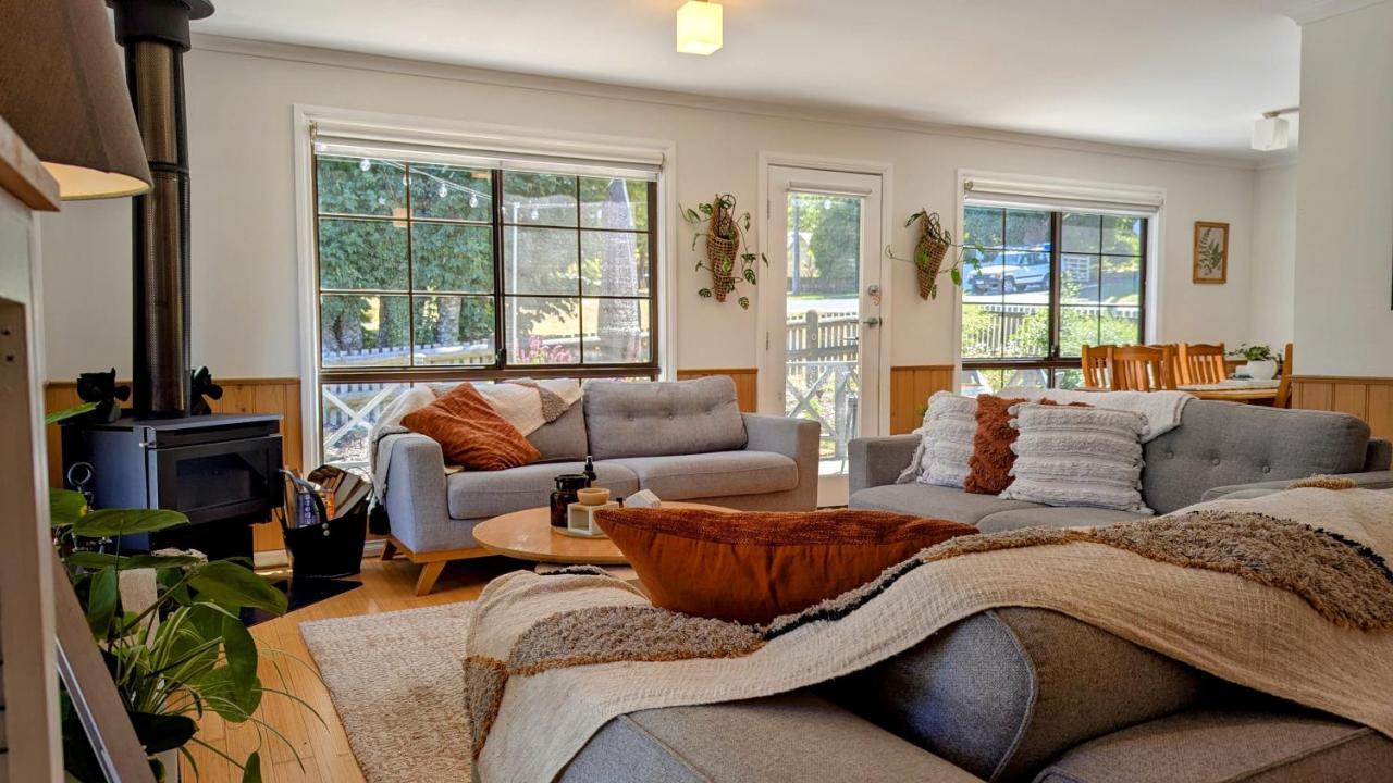 Cosy & comfortable cottage in central Daylesford — 4-Star Luxury Hotel in Daylesford, Australia
