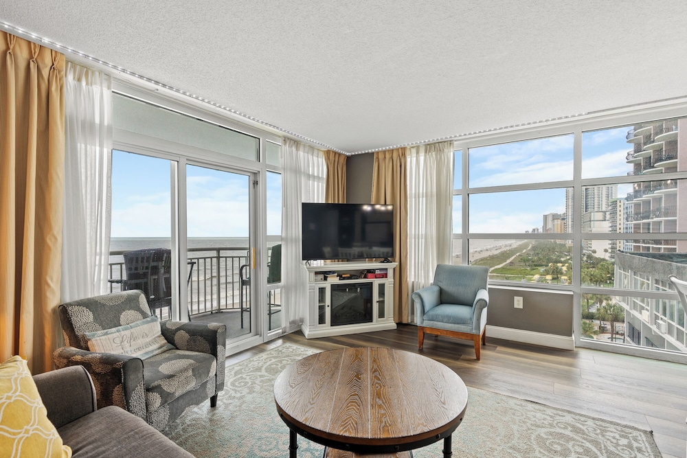 Units at Carolinian Beach Resort by Elliott Beach Rentals - photo 26