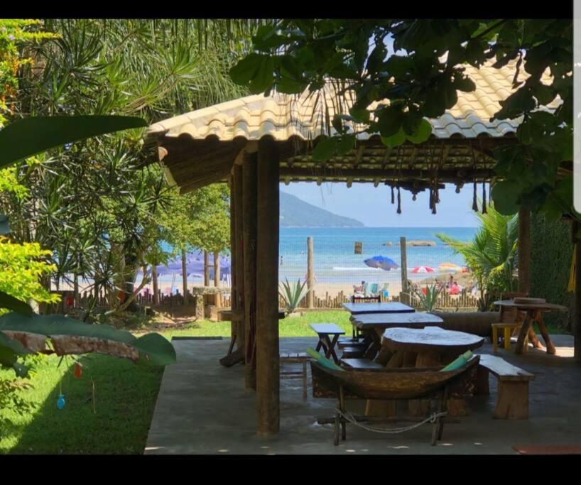 Vila Maanaim Praia Enseada Pe Na Areia Ubatuba Sp — 4-Star Luxury Hotel in Ubatuba, Brasil