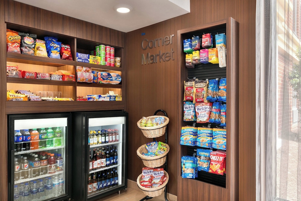 Fairfield by Marriott Inn & Suites Herndon Reston - photo 21