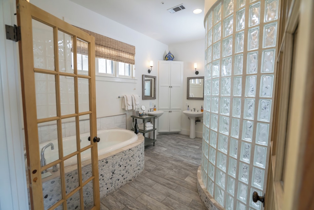 Sage Hill Inn & Spa - photo 205