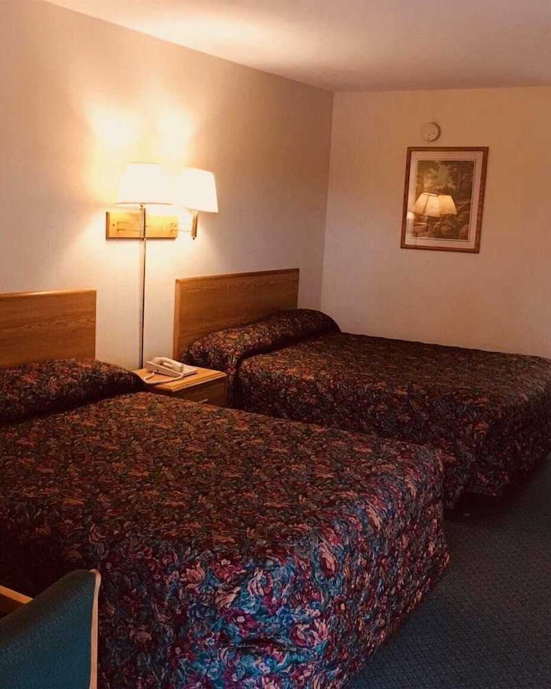 Rest Inn Motel - photo 11