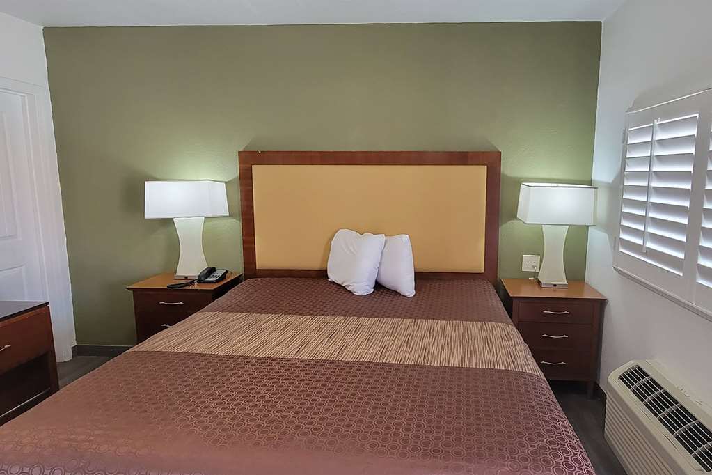Super 8 by Wyndham El Centro North - photo 6