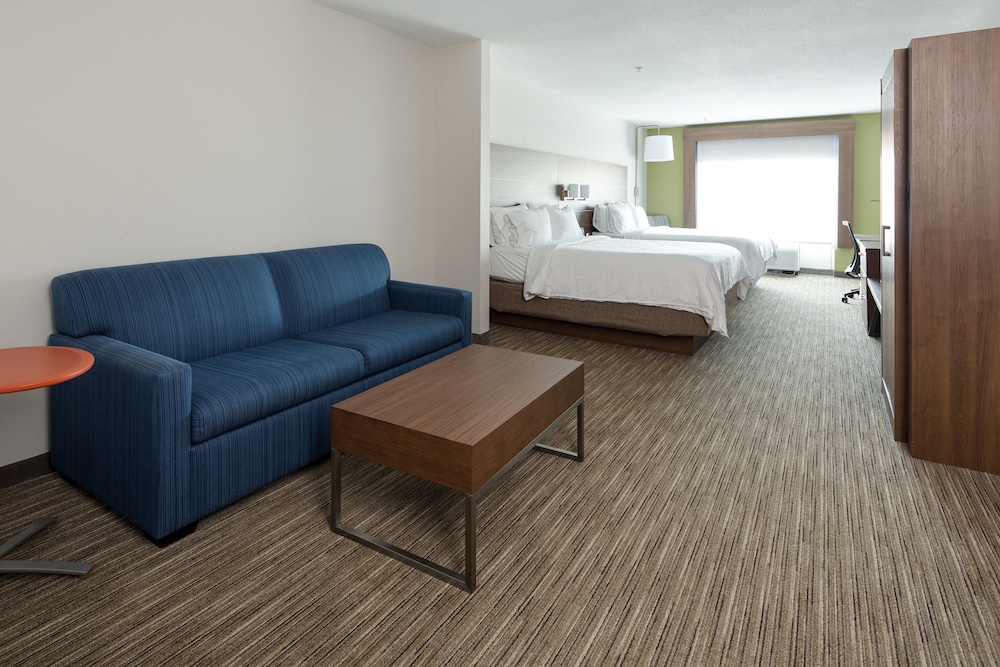 Holiday Inn Express & Suites Lenoir Cty by IHG - photo 12