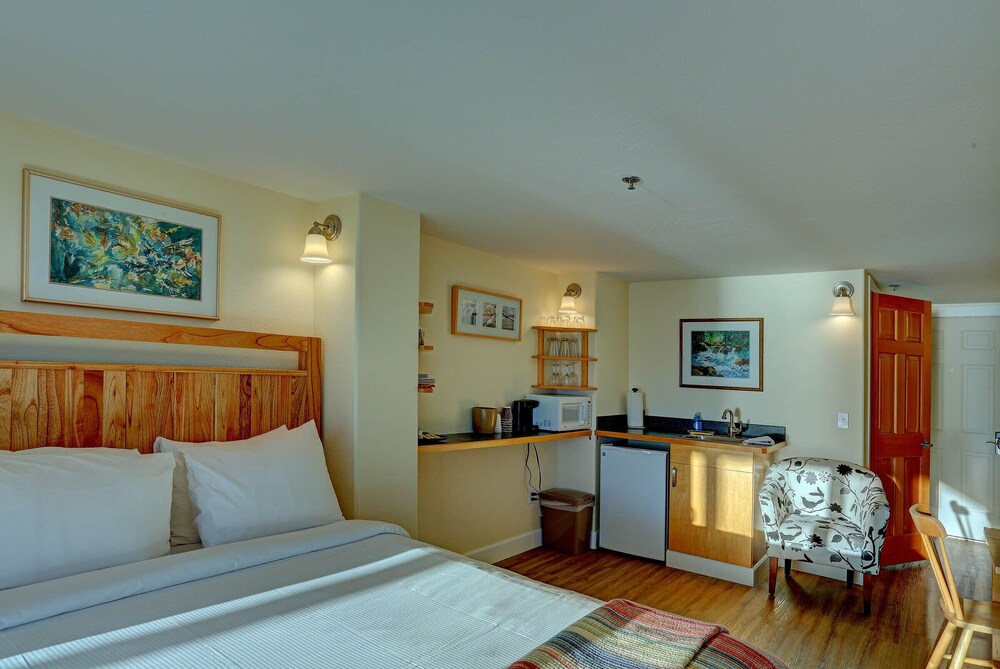 Land's End Resort - photo 73